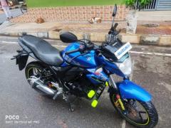 Suzuki Gixxer Dual Disc Dual Tone